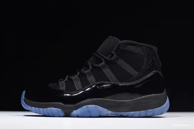 MaikeSneakers and 378037-005 black Cap 11 Gown Jordan Air 0624